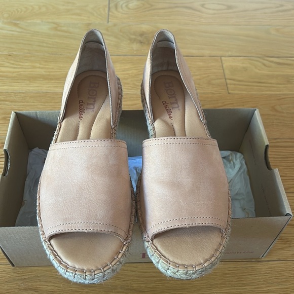 Born Seak Sandal - Picture 5 of 9